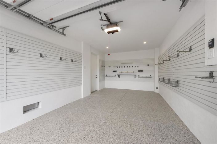 Image No.42-4 Bed Property for sale