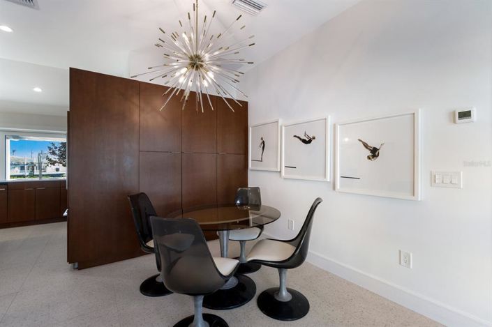 Image No.5-3 Bed Property for sale