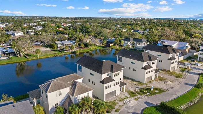 Image No.16-Propriété de 4 chambres à vendre à Sarasota