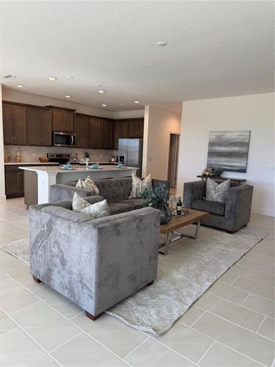 Image No.8-4 Bed Property for sale