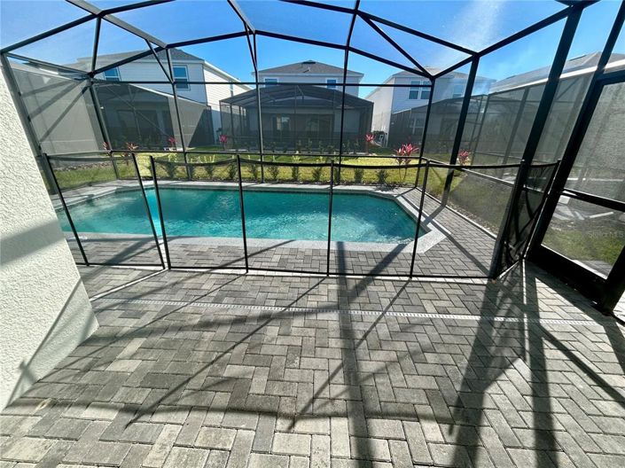 Image No.15-5 Bed Property for sale