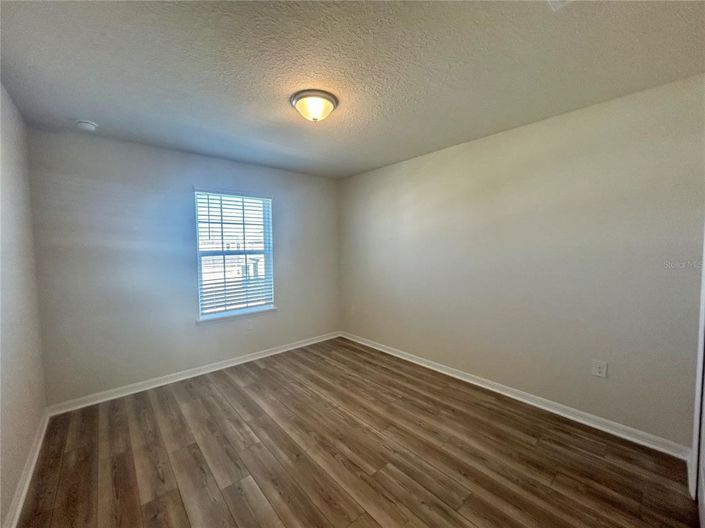 Image No.38-5 Bed Property for sale