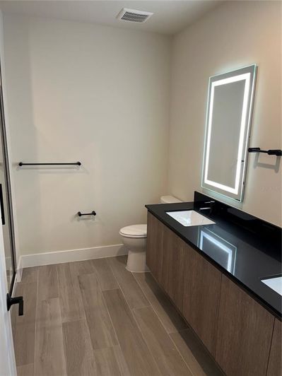 Image No.15-4 Bed Property for sale