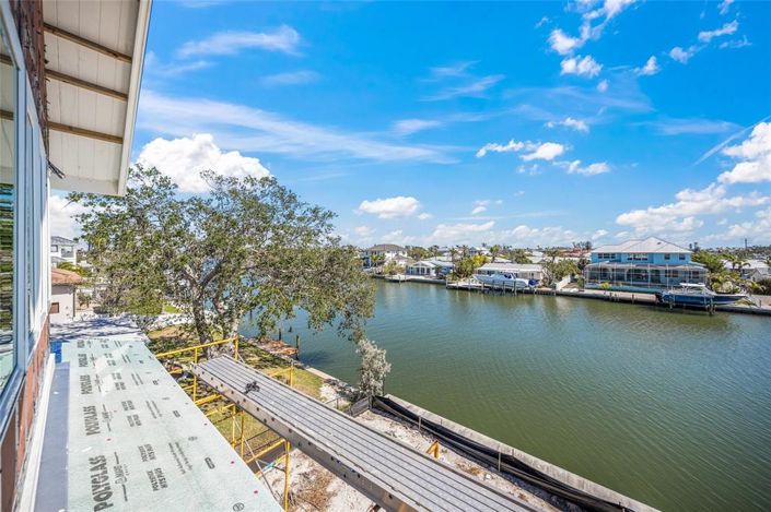 Image No.12-Propriété de 4 chambres à vendre à Holmes Beach