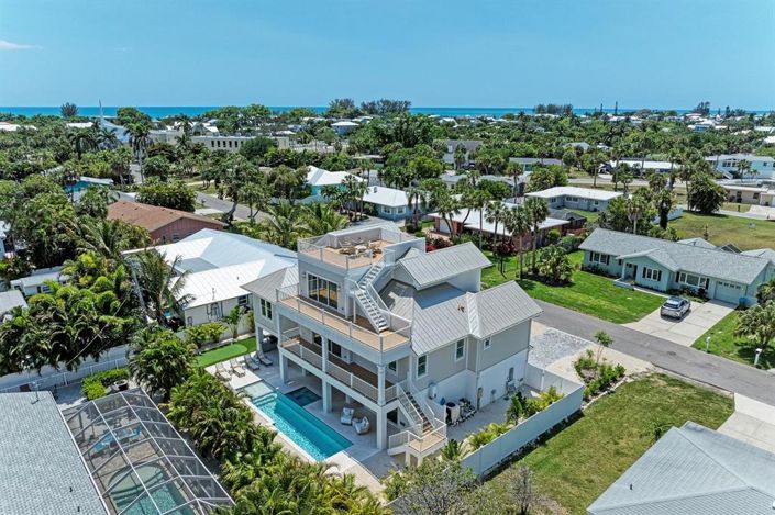 Image No.2-Propriété de 4 chambres à vendre à Holmes Beach