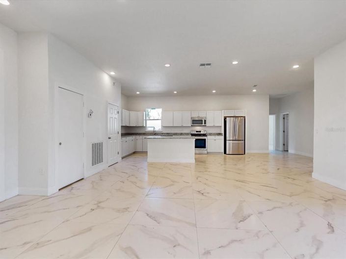 Image No.8-Propriété de 3 chambres à vendre à Kissimmee