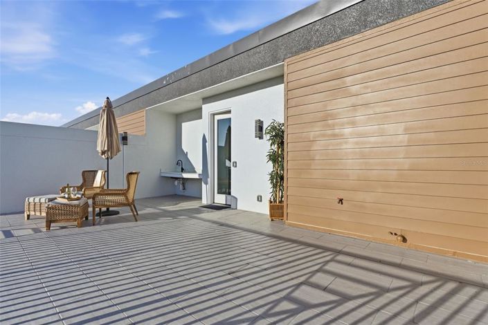 Image No.43-5 Bed Property for sale