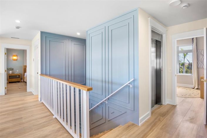 Image No.31-6 Bed Property for sale