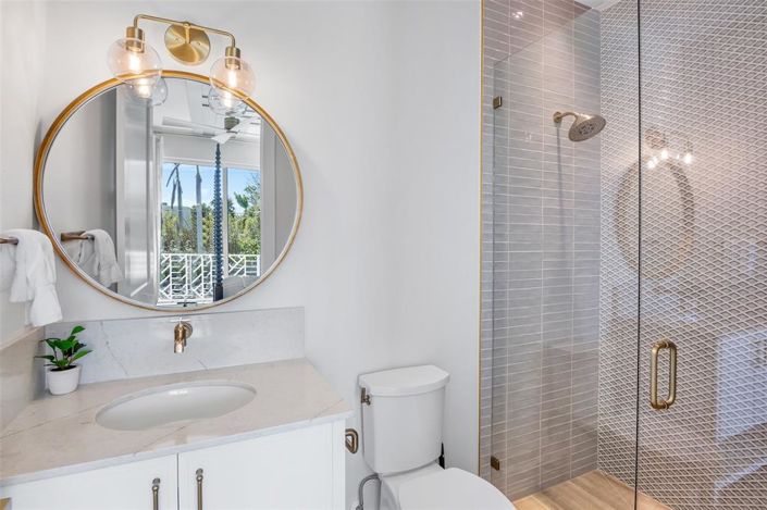 Image No.43-6 Bed Property for sale