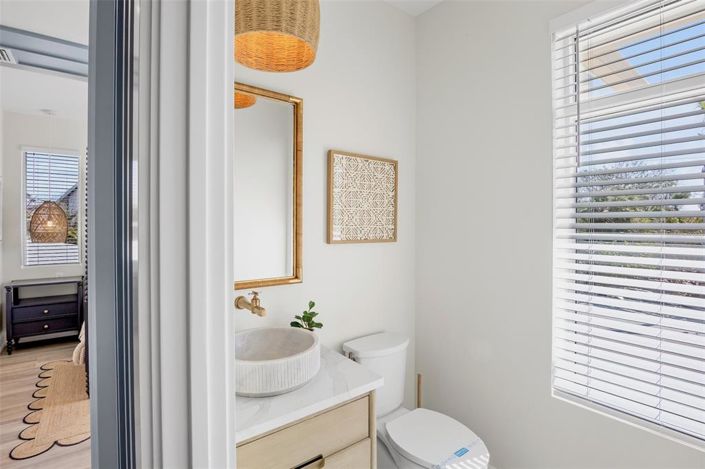 Image No.48-6 Bed Property for sale