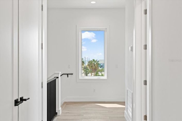 Image No.44-4 Bed Property for sale