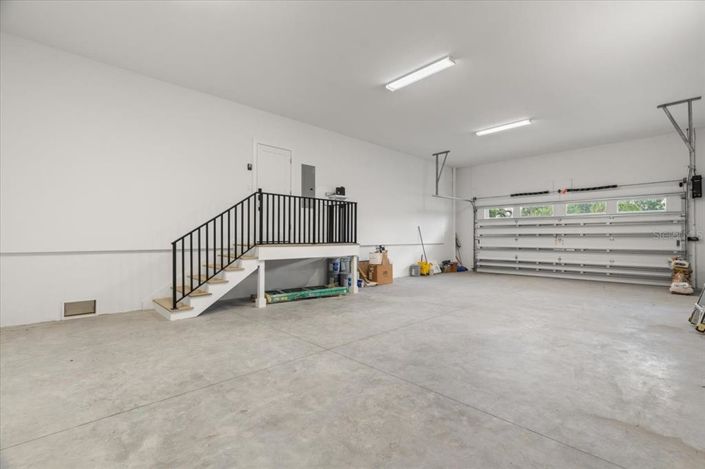 Image No.50-4 Bed Property for sale