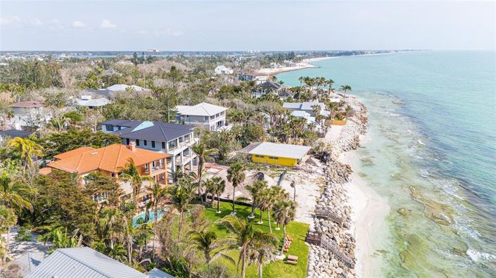 Image No.17-5 Bed Property for sale