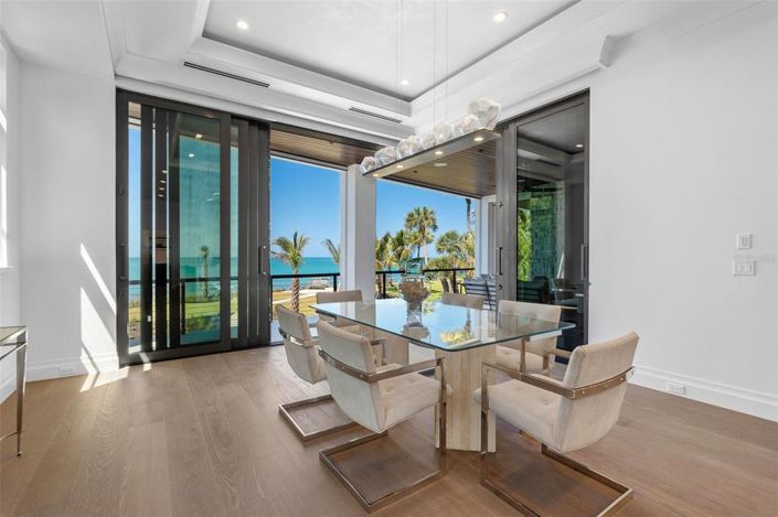 Image No.36-5 Bed Property for sale