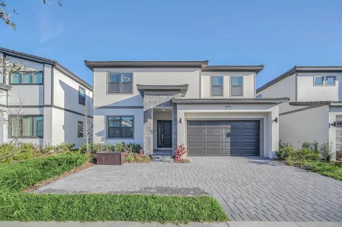 Image No.1-Propriété de 8 chambres à vendre à Orlando