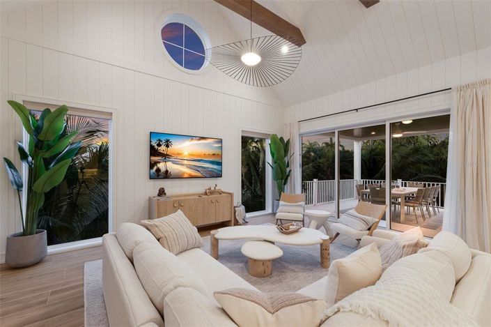 Image No.5-5 Bed Property for sale