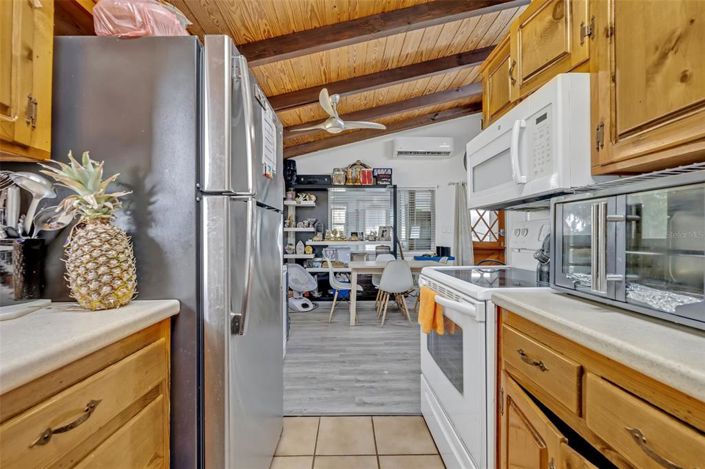 Image No.14-3 Bed Property for sale