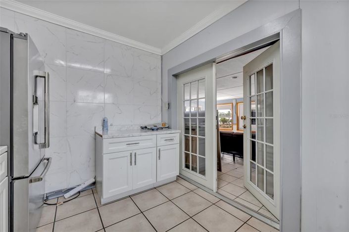 Image No.30-3 Bed Property for sale