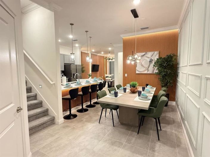 Image No.14-5 Bed Townhouse for sale