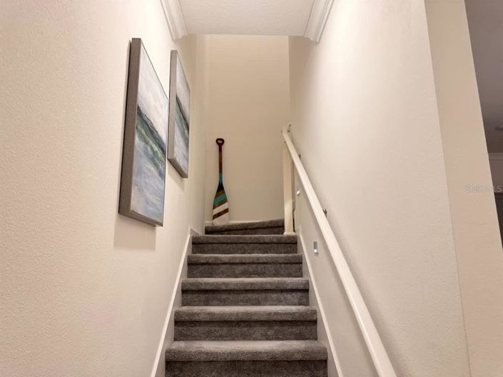 Image No.15-5 Bed Townhouse for sale