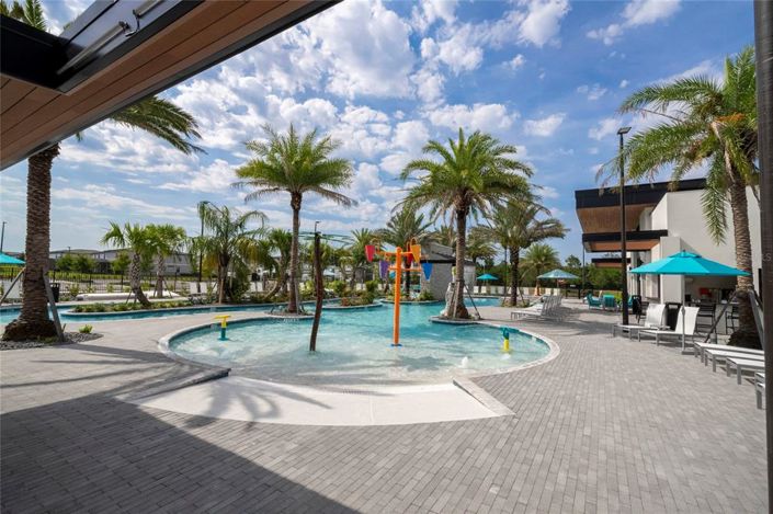 Image No.41-5 Bed Townhouse for sale