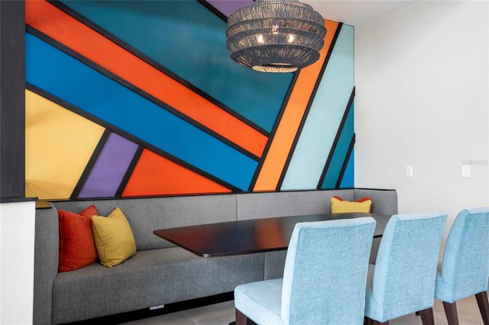 Image No.54-5 Bed Townhouse for sale