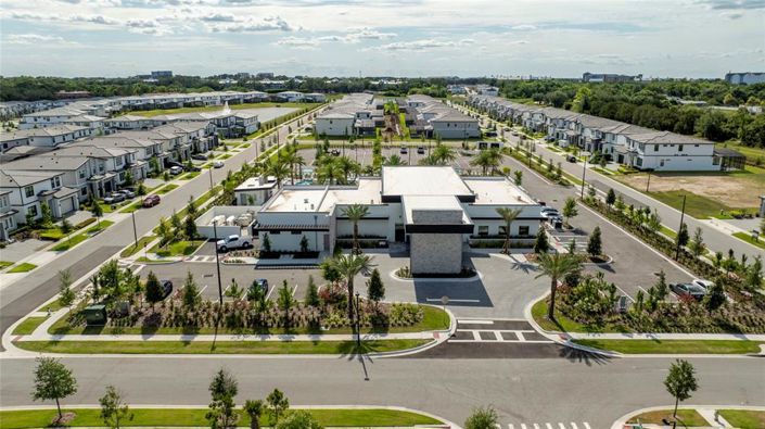 Image No.62-5 Bed Townhouse for sale