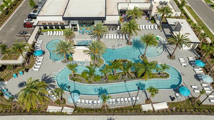 Image No.67-5 Bed Townhouse for sale