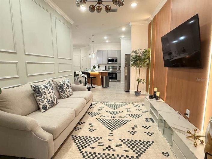 Image No.7-5 Bed Townhouse for sale