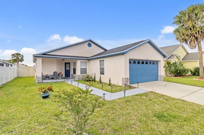 Image No.5-3 Bed Property for sale