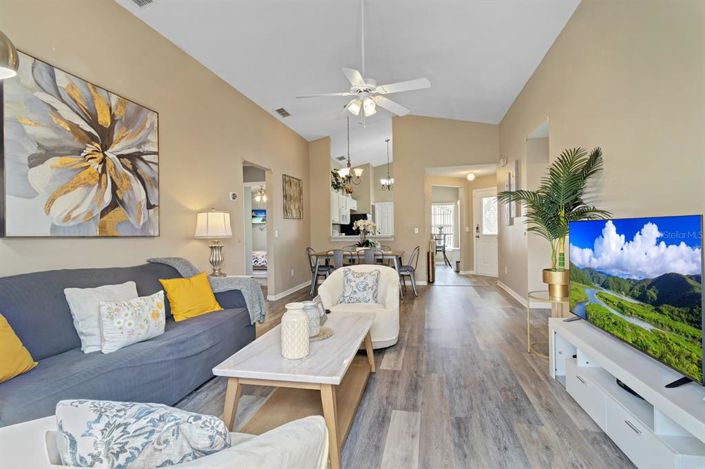 Image No.7-3 Bed Property for sale