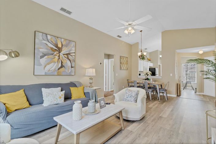 Image No.9-3 Bed Property for sale