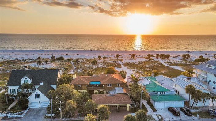 Image No.34-6 Bed Property for sale