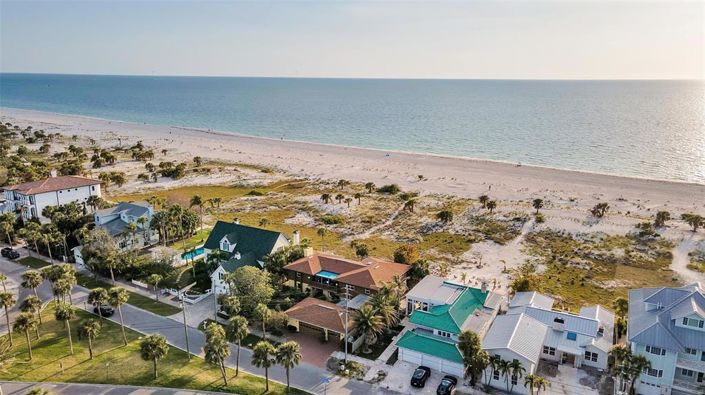 Image No.53-6 Bed Property for sale