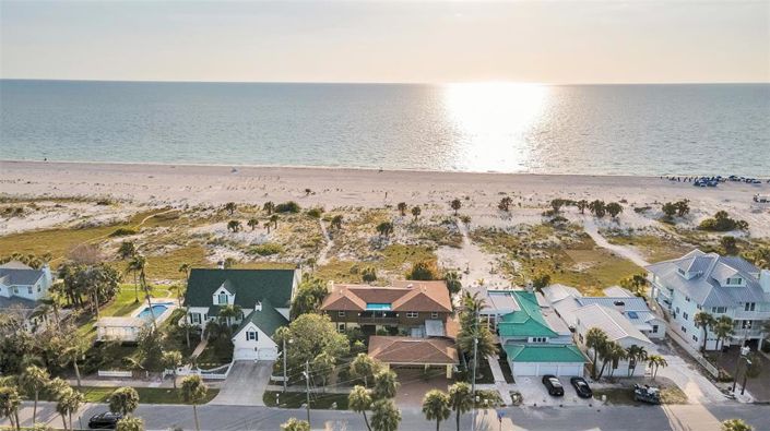 Image No.59-6 Bed Property for sale