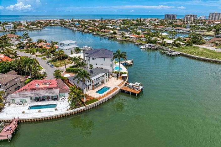 Image No.23-3 Bed Property for sale