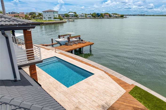 Image No.32-3 Bed Property for sale