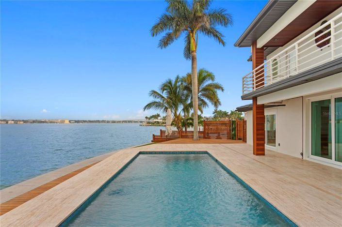 Image No.33-3 Bed Property for sale