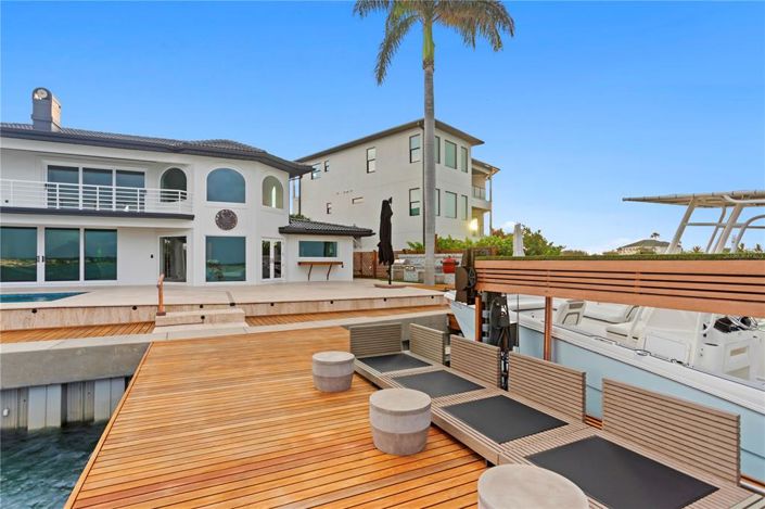 Image No.41-3 Bed Property for sale