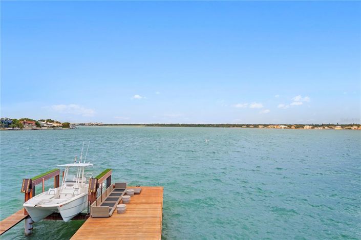 Image No.42-3 Bed Property for sale