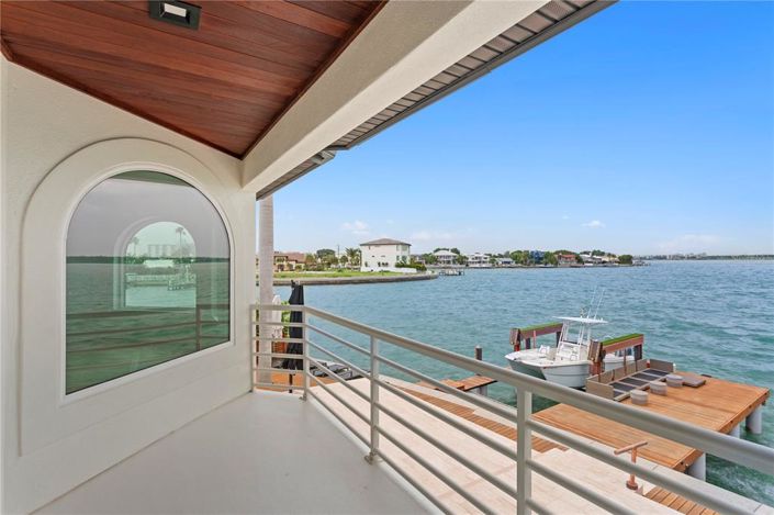 Image No.55-3 Bed Property for sale