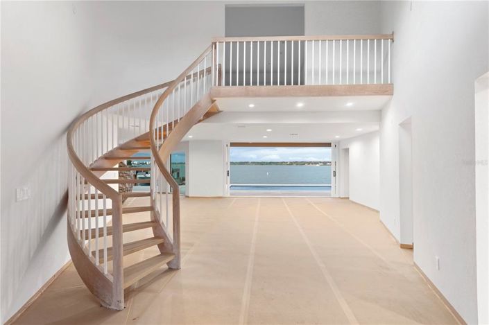 Image No.63-3 Bed Property for sale