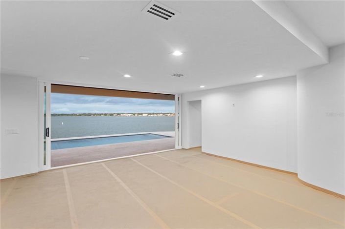 Image No.64-3 Bed Property for sale