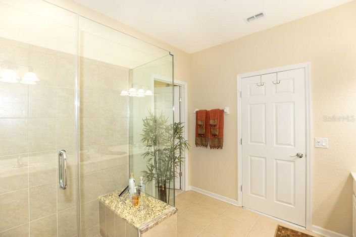 Image No.23-3 Bed Property for sale