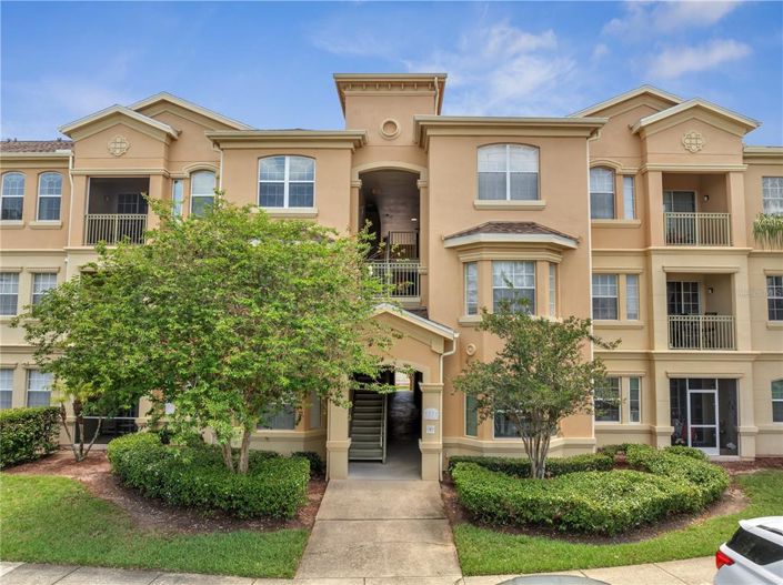 Davenport, Property