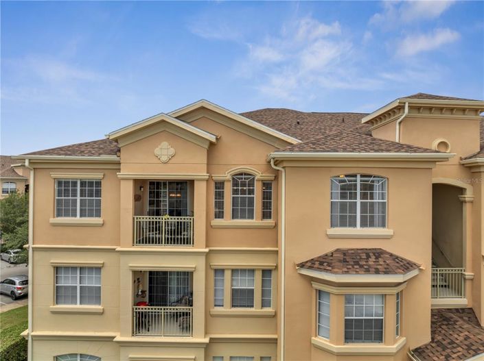 Image No.53-3 Bed Property for sale