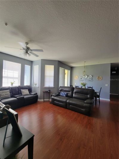 Image No.3-4 Bed Property for sale