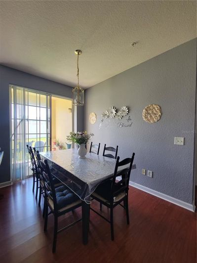 Image No.8-4 Bed Property for sale