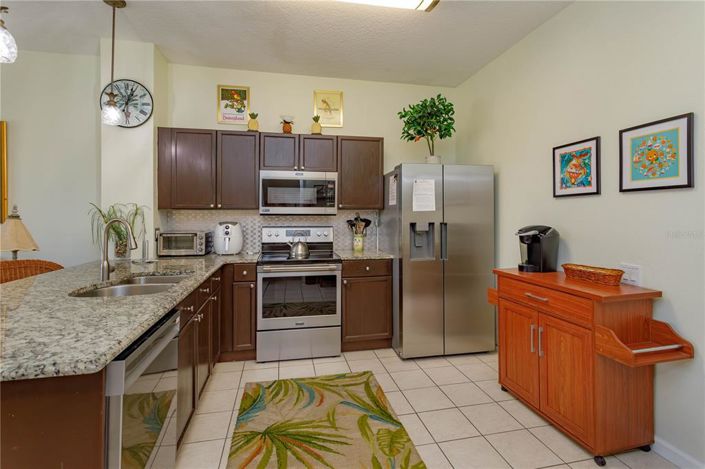 Image No.12-3 Bed Townhouse for sale