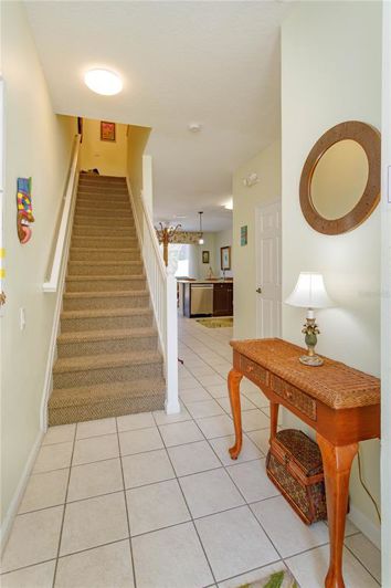 Image No.2-3 Bed Townhouse for sale